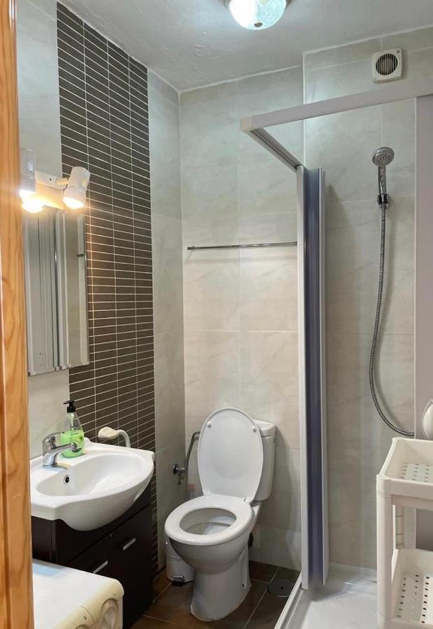 Sea View Studio Apartment Benalmadena Bagian luar foto